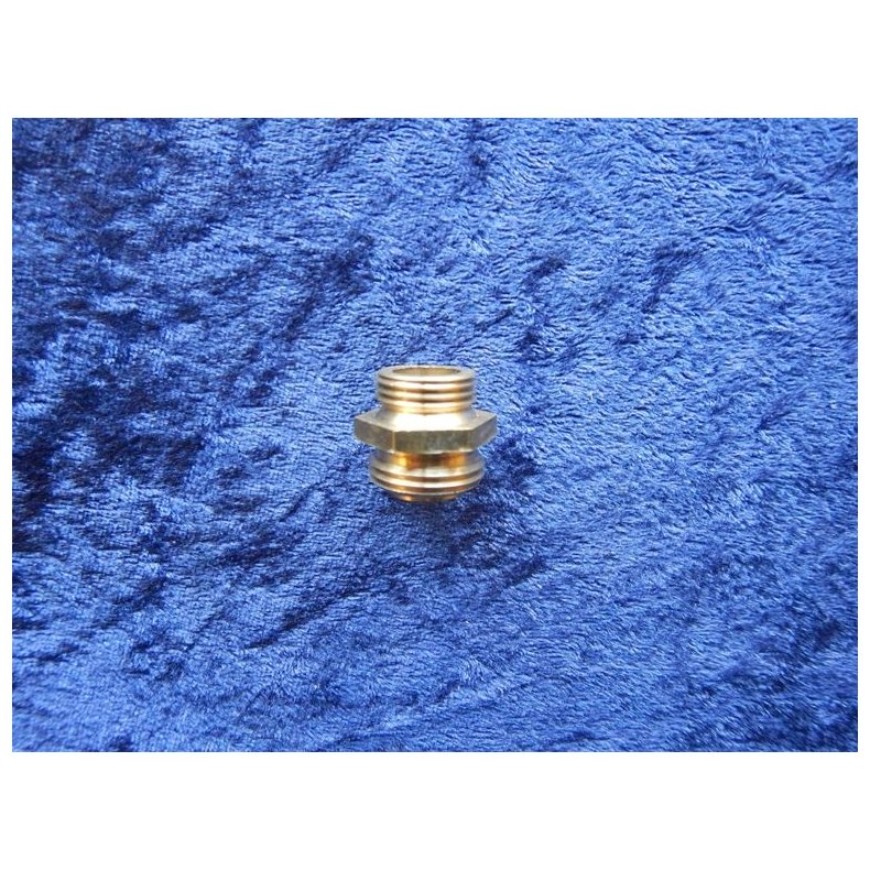 Volvo Penta nippel 843688